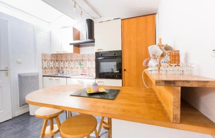 Appartement F3 Calme, Spacieux Et